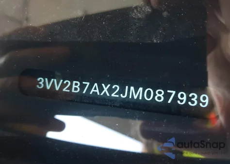 2018 Volkswagen Tiguan 2.0T Se/2.0T Sel z USA, uszkodzony, nr VIN 3VV2B7AX2JM087939